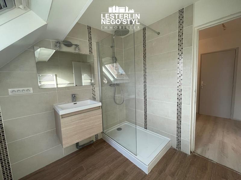 Maison - 101 m² - 4 pièces