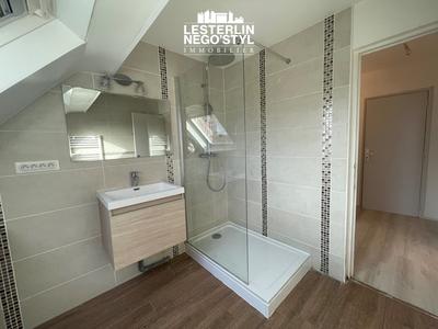 Maison - 101 m² - 4 pièces