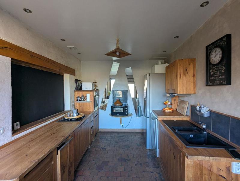 Maison - 90 m² - 5 pièces