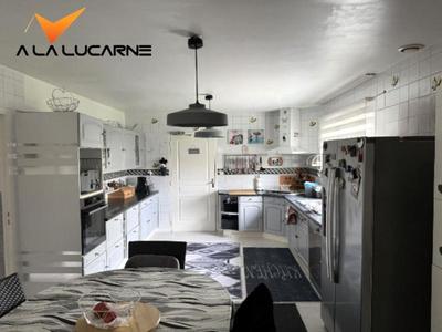 Maison - 153 m² - 7 pièces