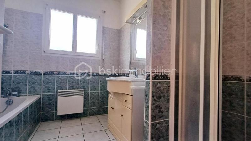 Maison - 90 m² - 4 pièces