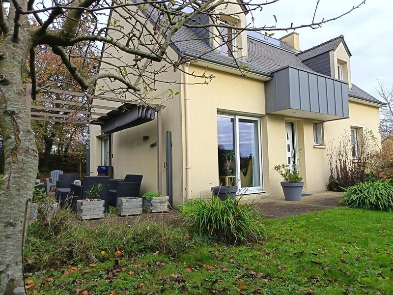 Maison - 145 m² - 6 pièces