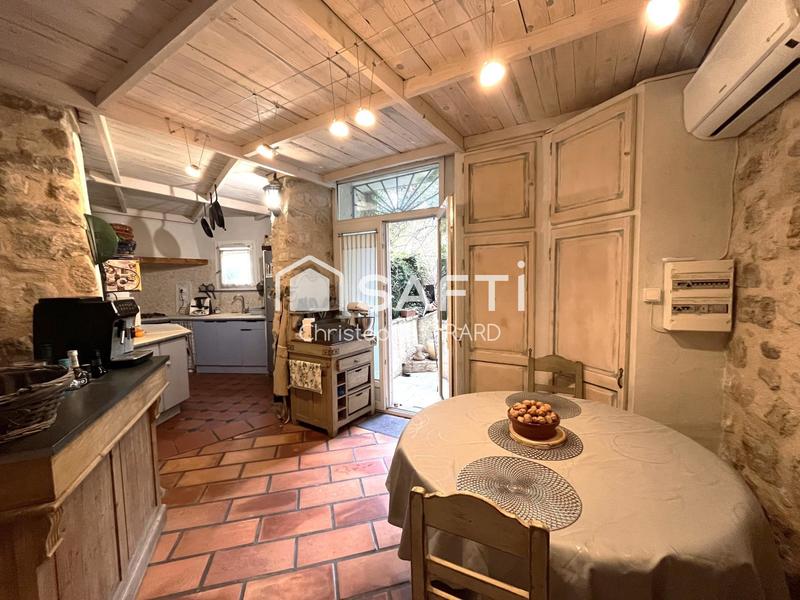 Maison - 135 m² - 5 pièces