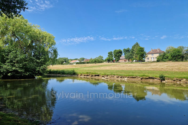 Maison - 216 m² - 6 pièces