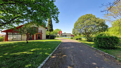 Maison - 178 m² - 5 pièces