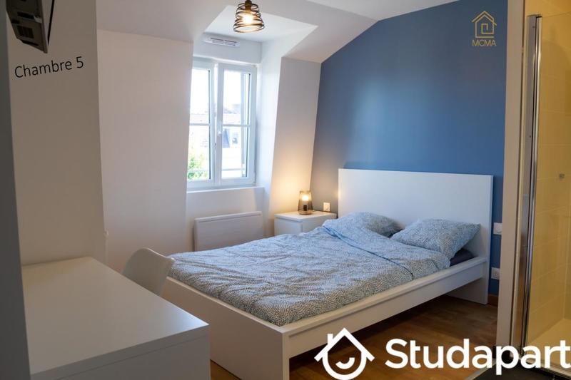 Chambre - 14 m² - 1 pièce