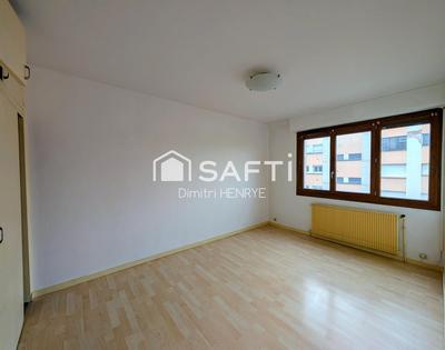 Appartement - 84 m² - 3 pièces