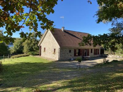 Maison - 106 m² - 5 pièces