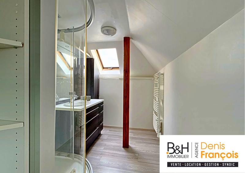 Maison ancienne - 216 m² - 7 pièces