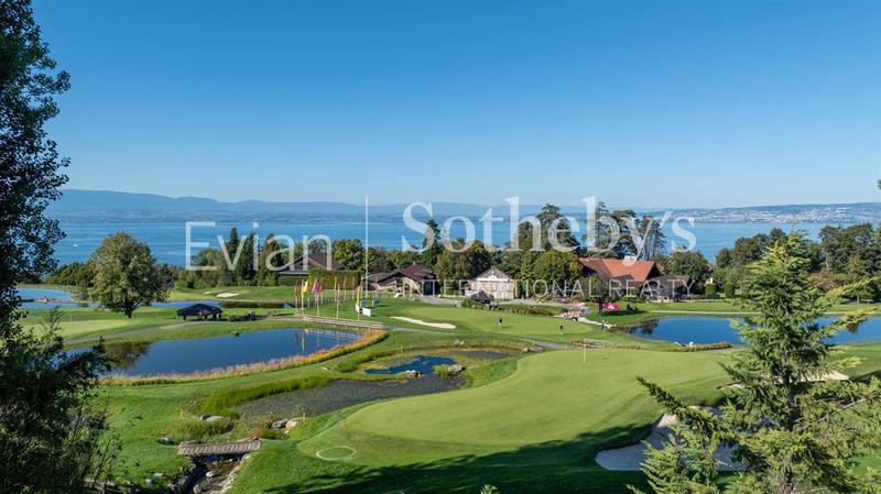 Appartement - 282 m² - 6 pièces