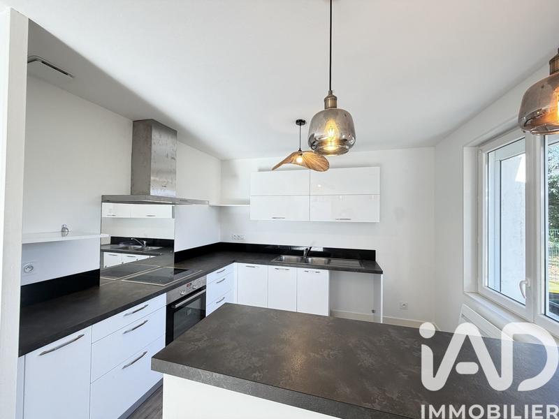 Maison - 102 m² - 5 pièces