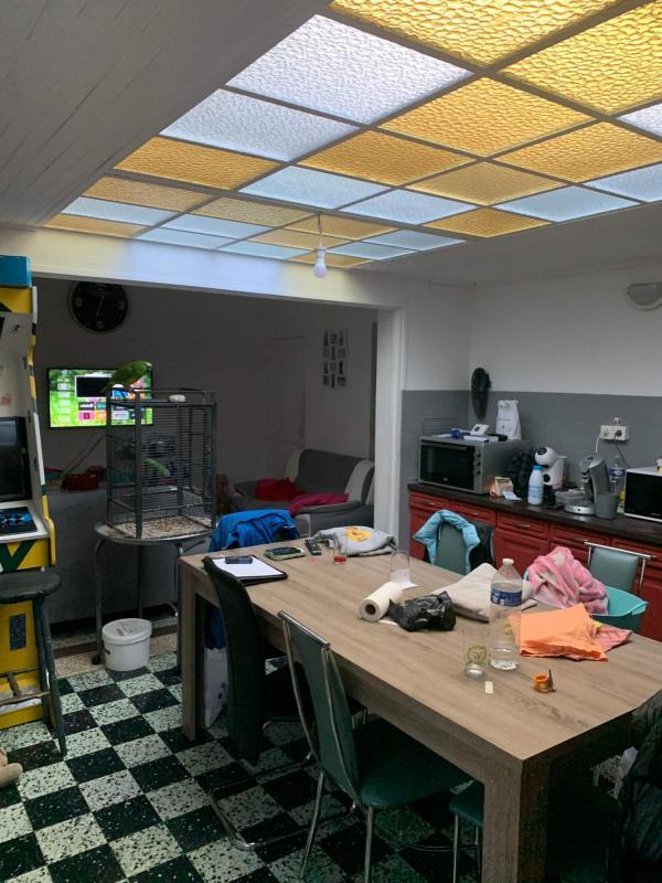 Immeuble - 253 m² - 7 pièces