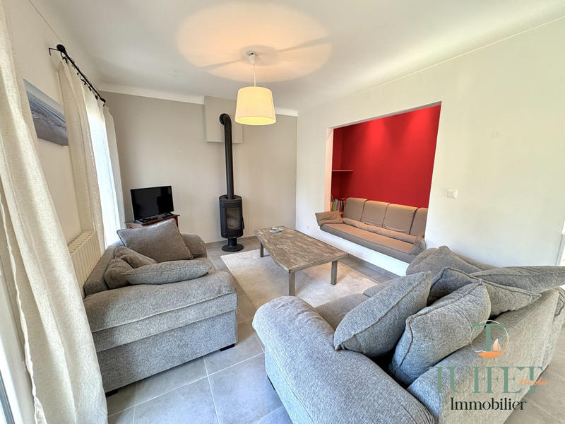 Maison - 93 m² - 4 pièces