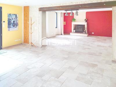 Maison - 155 m² - 5 pièces
