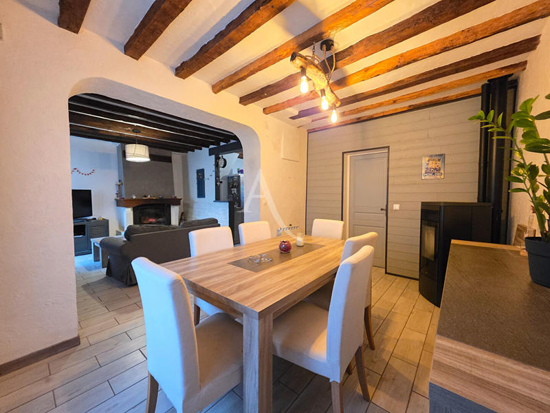 Maison - 90 m² - 4 pièces