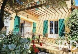 Maison - 552 m² - 11 pièces