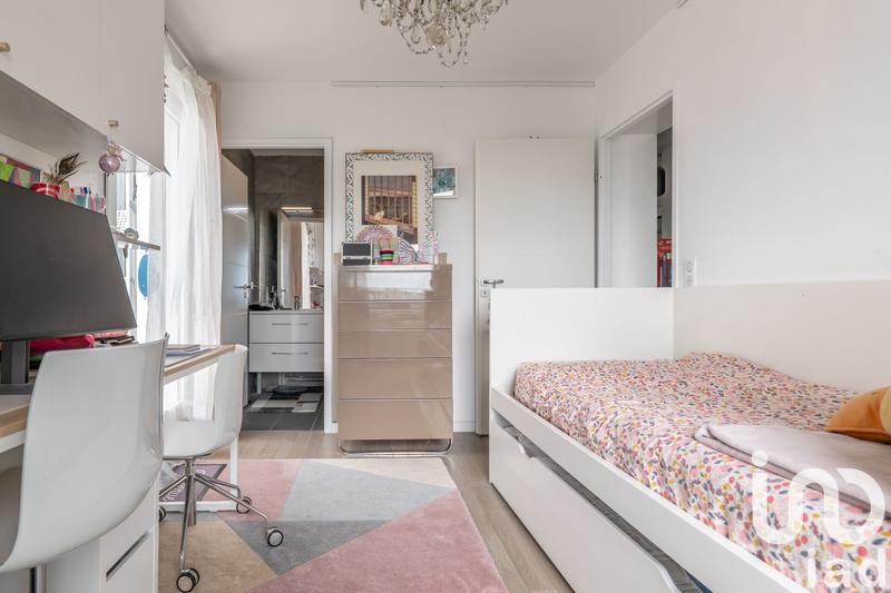 Appartement - 86 m² - 4 pièces