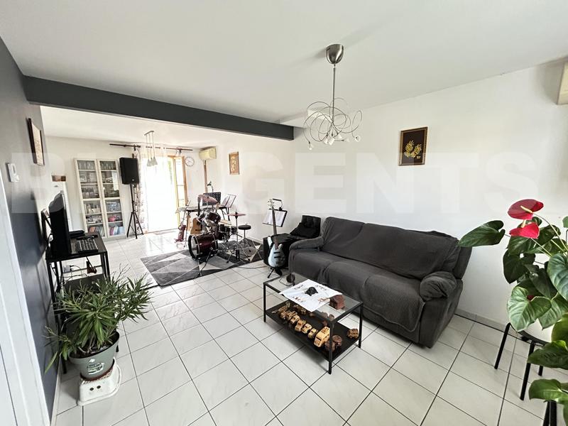 Maison - 111 m² - 6 pièces
