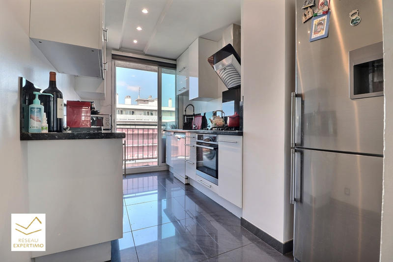 Appartement - 60 m² - 3 pièces