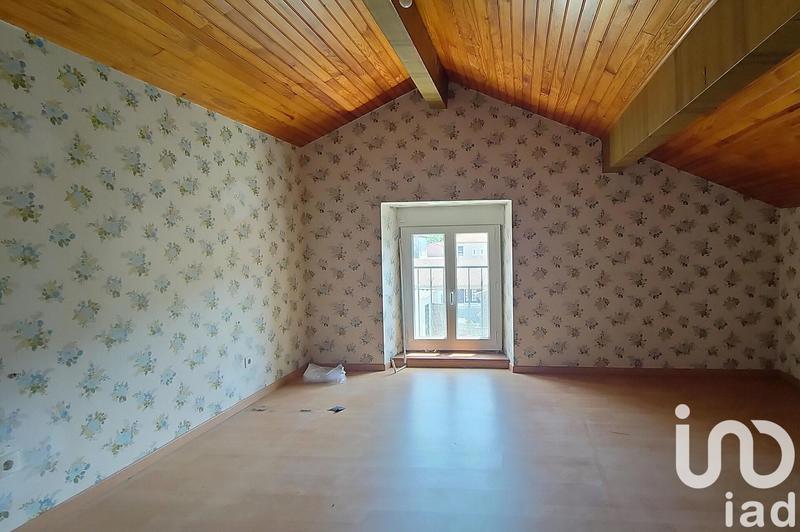 Maison - 185 m² - 9 pièces