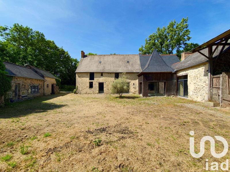 Maison - 268 m² - 4 pièces