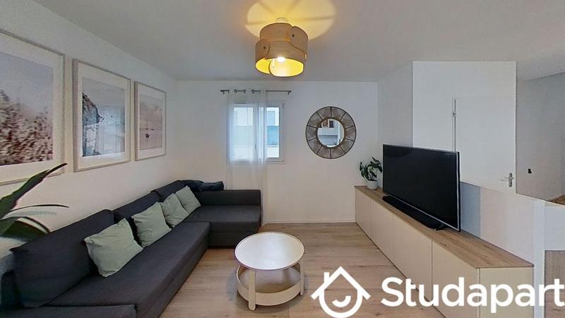 Chambre - 118 m² - 1 pièce