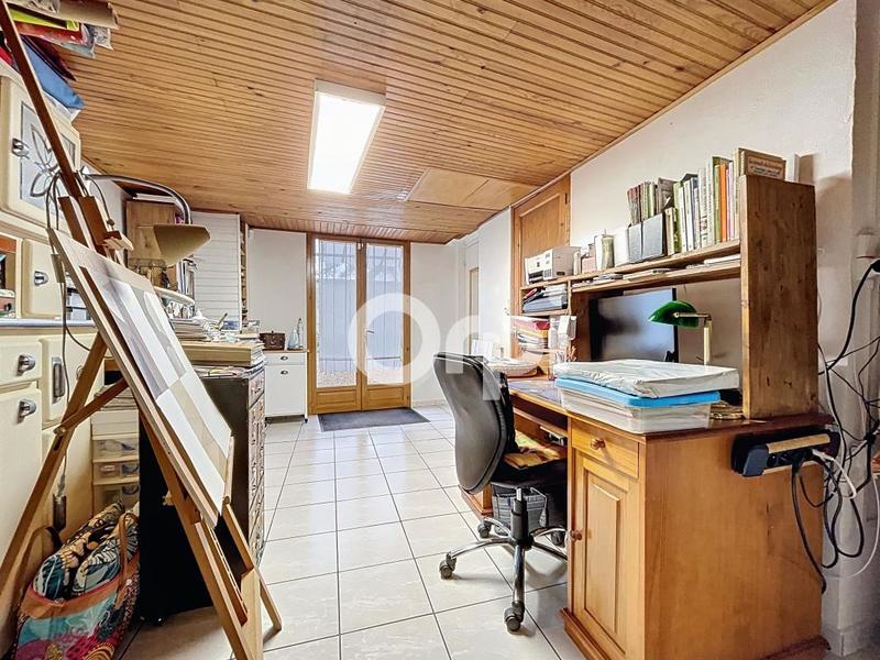 Maison - 121 m² - 6 pièces