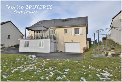 Maison - 124 m² - 7 pièces