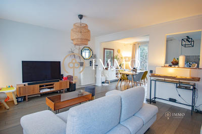 Maison contemporaine - 79 m² - 4 pièces