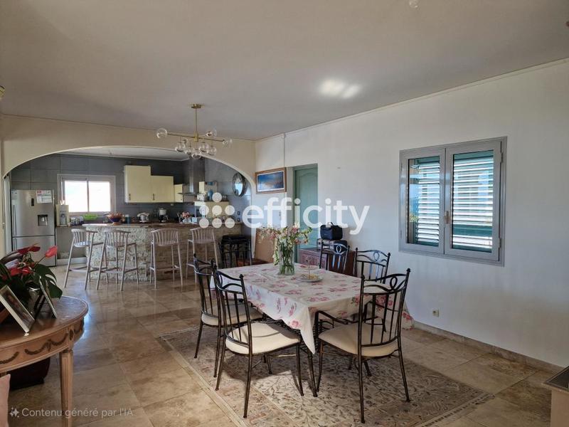 Maison - 168 m² - 4 pièces