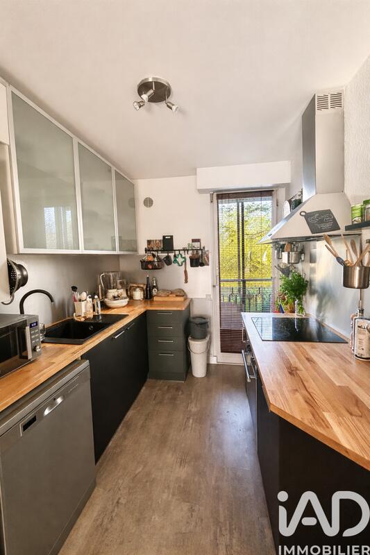 Appartement - 94 m² - 5 pièces