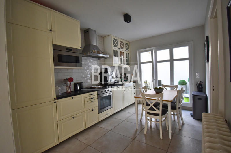 Appartement - 84 m² - 3 pièces
