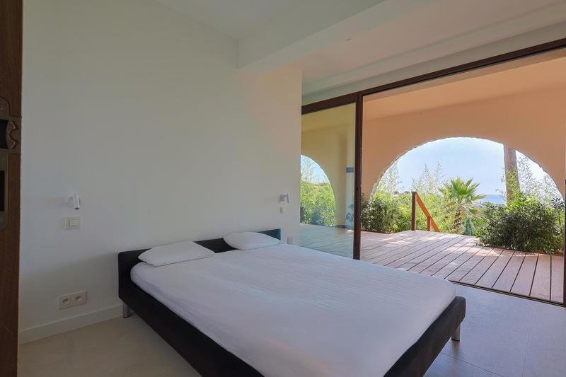 Maison - 359 m² - 10 pièces