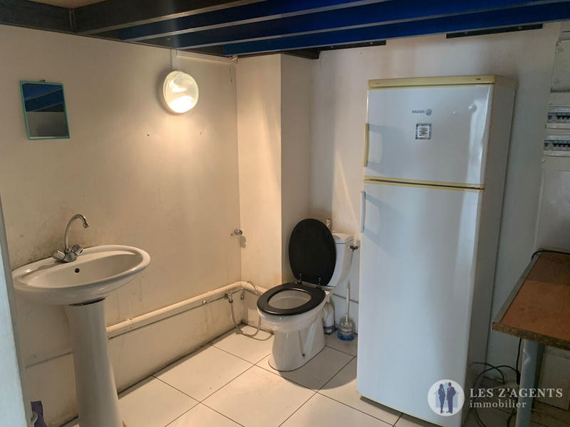 Local commercial - 100 m² - 2 pièces