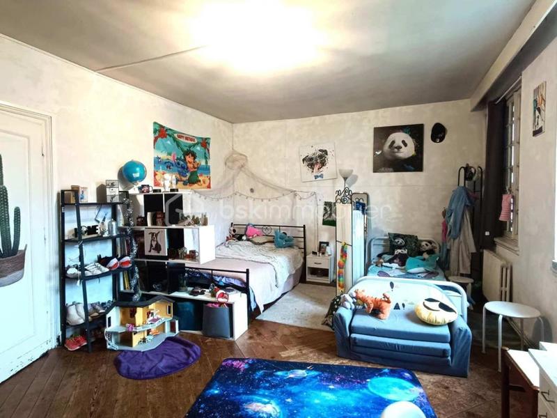 Maison - 105 m² - 5 pièces