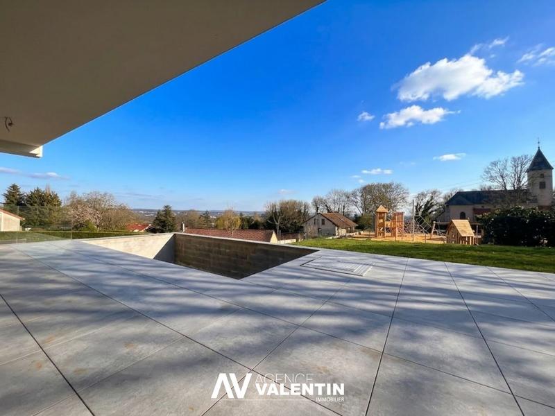 Maison - 180 m² - 6 pièces