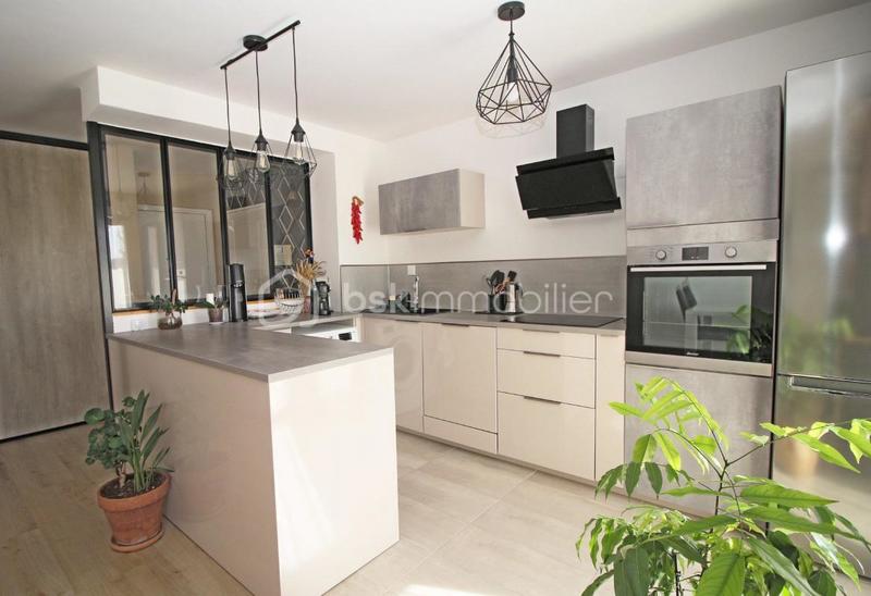 Appartement - 48 m² - 2 pièces