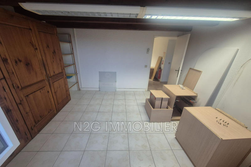 Local commercial - 103 m²