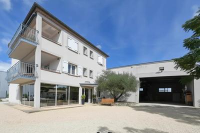 Propriété - 520 m² - 8 pièces