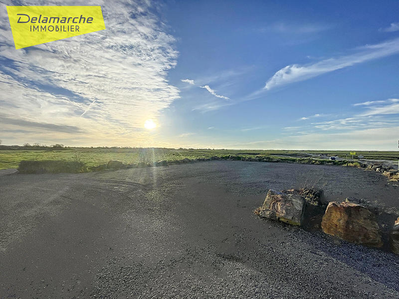 Maison - 265 m² - 9 pièces