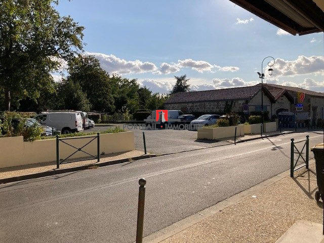 Local commercial - 47 m² - 1 pièce