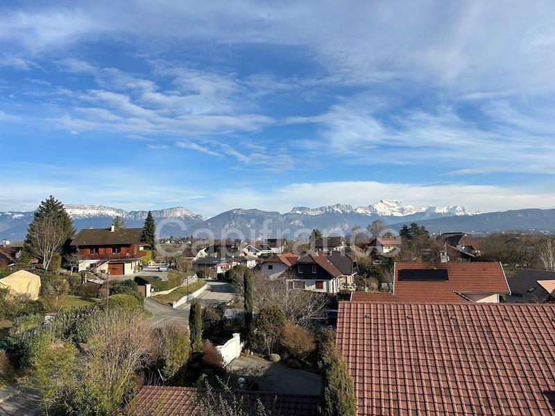 Appartement - 92 m² - 4 pièces