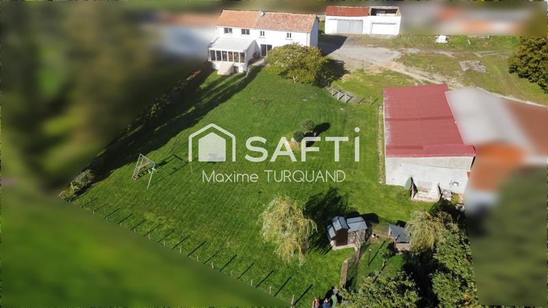 Maison - 208 m² - 8 pièces