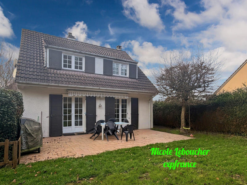 Maison - 90 m² - 5 pièces