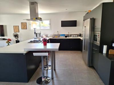 Maison - 164 m² - 5 pièces