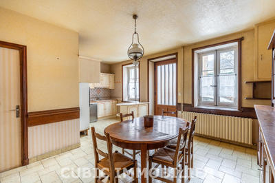 Maison - 150 m² - 4 pièces