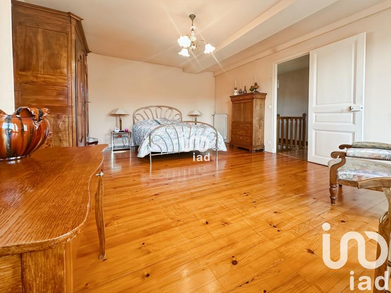 Maison - 147 m² - 5 pièces