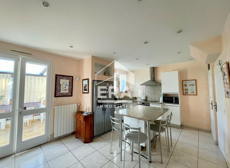 Maison - 170 m² - 6 pièces