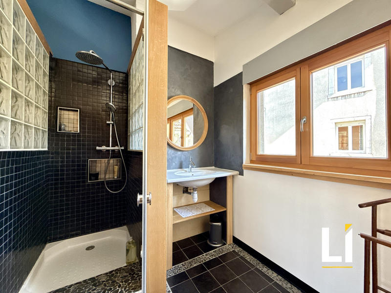 Appartement - 161 m² - 5 pièces