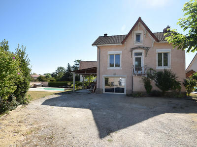 Maison - 154 m² - 7 pièces